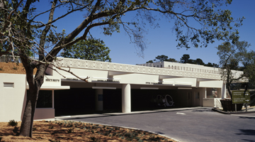 Image of Community Hospital of the Monterey Peninsula Entry Pavilion Parking Structure